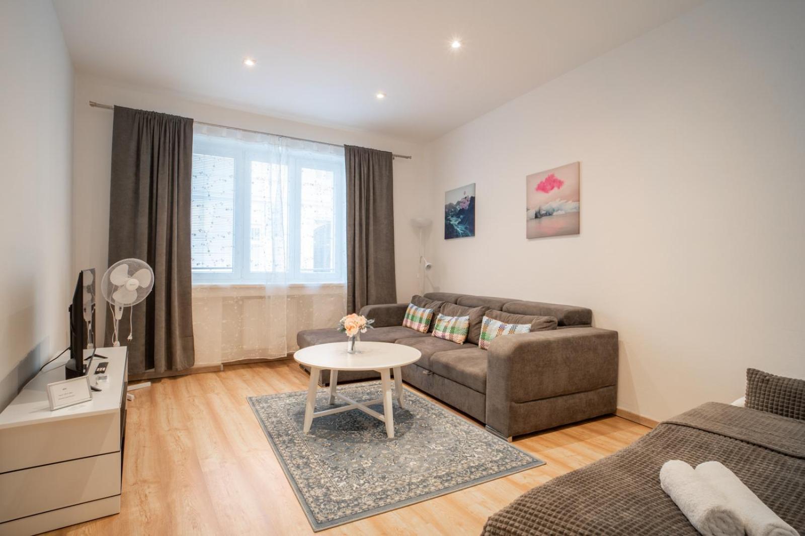 Sukromny Staromestsky Apartman V Uzasnej Lokalite/Cozy Old-Town Apartment In A Great Neighborhood Bratislava Exteriör bild